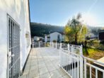 Attraktive Kapitalanlage: Charmantes Einfamilienhaus mit Garten in idyllischer Lage - West Terrasse