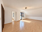 4-Zi.-Wohnung mit Dachterrasse, Einbauküche & 1 TG- + 1 Außenstellplatz – schöner Ausblick inklusive - Wohnen