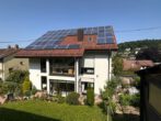 In 7 Minuten in Altenbach: Schönes 3-Familienhaus mit Ausbaupotenzial - Rückansicht
