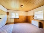 Einfamilienhaus mit Nebengebäuden auf großzügigem Areal (ca. 4.700 m²) in Hohensachsen - Küche mit Essbereich