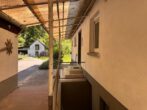 Einfamilienhaus mit Nebengebäuden auf großzügigem Areal (ca. 4.700 m²) in Hohensachsen - Hof