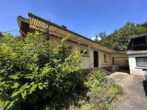 Einfamilienhaus mit Nebengebäuden auf großzügigem Areal (ca. 4.700 m²) in Hohensachsen - Eingang