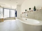 Heidelberg-Dossenheim: Traumhafte Luxus Maisonette-Wohnung über den Dächern von Dossenheim - Bad
