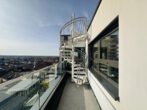 Heidelberg-Dossenheim: Repräsentative Penthouse-Maisonette mit Panoramablick über die Rheinebene - Aufgang zur Dachterrasse