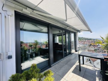 Exklusives Penthouse in Bestlage von HD-Dossenheim: Weitblick,2-TG-Stellplätze und direktem Aufzug, 69221 Dossenheim, Maisonettewohnung