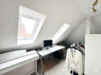 Kompakt & clever: 3 Zimmer-DG-Wohnung auf 38 m² – ideal für Singles (keine WG) - Büro