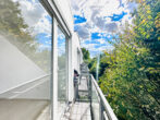 2-Zimmer-DG-Wohnung mit 2 Balkonen, 1 TG-Stellplatz bezugsfrei ab 01.02.2027 - Balkon