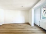 Umfangreich renovierte 2-Zimmer-Wohnung – ab 01.10.2026 im Herzen von Dossenheim - Schlafzimmer