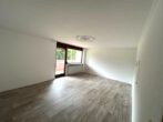 Bezugsfreie 4-Zimmer Wohnung im Hochparterre - Wohnen