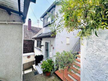 Für Liebhaber besonderer Immobilien: Kleines Einfamilienhaus mit 3 Zimmer, 69198 Schriesheim, Einfamilienhaus