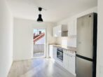 Moderne 3 Zimmer-DG Wohnung mit EBK und Balkon ab sofort - Küche