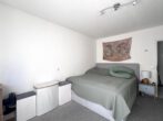 Gemütliche 2-Zimmer-Wohnung mit sonnigem Balkon und Stellplatz– Einzug ab 01.10.2026 - Schlafzimmer