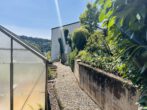 Familienidyll mit Ausblick in Altenbach: Haus mit Einliegerwohnung und flexibler Nutzung - Garten