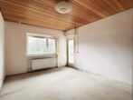 Familienidyll mit Ausblick in Altenbach: Haus mit Einliegerwohnung und flexibler Nutzung - Zimmer EG