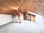 Familienidyll mit Ausblick in Altenbach: Haus mit Einliegerwohnung und flexibler Nutzung - Dachboden