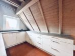 3-Zimmer Wohnung im DG mit Dachterrasse, neuer Einbauküche und KFZ-Stellplatz - Einbauküche