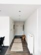 Schriesheim-Altenbach: Moderne 2-Zimmer Wohnung mit sonniger Terrasse und KFZ-Stellplatz - Flur