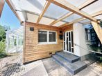 Viel Platz für Ihre Wohnideen: Reihenendhaus mit großem Garten und Zusatzfläche - Hauseingang