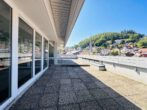 Schriesheim-Altenbach: Moderne Bürofläche mit großer Dachterrasse, 6 Zimmern & 2 Carports - Dachterrasse