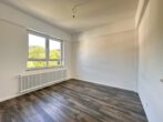 Schriesheim-Altenbach: Moderne Bürofläche mit großer Dachterrasse, 6 Zimmern & 2 Carports - Zimmer 1