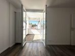 Schriesheim-Altenbach: Moderne Bürofläche mit großer Dachterrasse, 6 Zimmern & 2 Carports - Loggia zu Zimmer 3 und 5