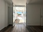 Schriesheim-Altenbach: Moderne Bürofläche mit großer Dachterrasse, 6 Zimmern & 2 Carports - Loggia zu Zimmer 3