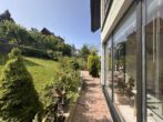 In 7 Minuten in Altenbach: Schönes 3-Familienhaus mit Ausbaupotenzial - Garten/Terrasse OG