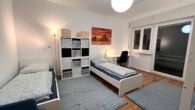 KA-Weststadt: 1,5 Zimmer Wohnung mit 2 Balkonen ab 01.02.2026 zu vermieten - Schlafzimmer (2)